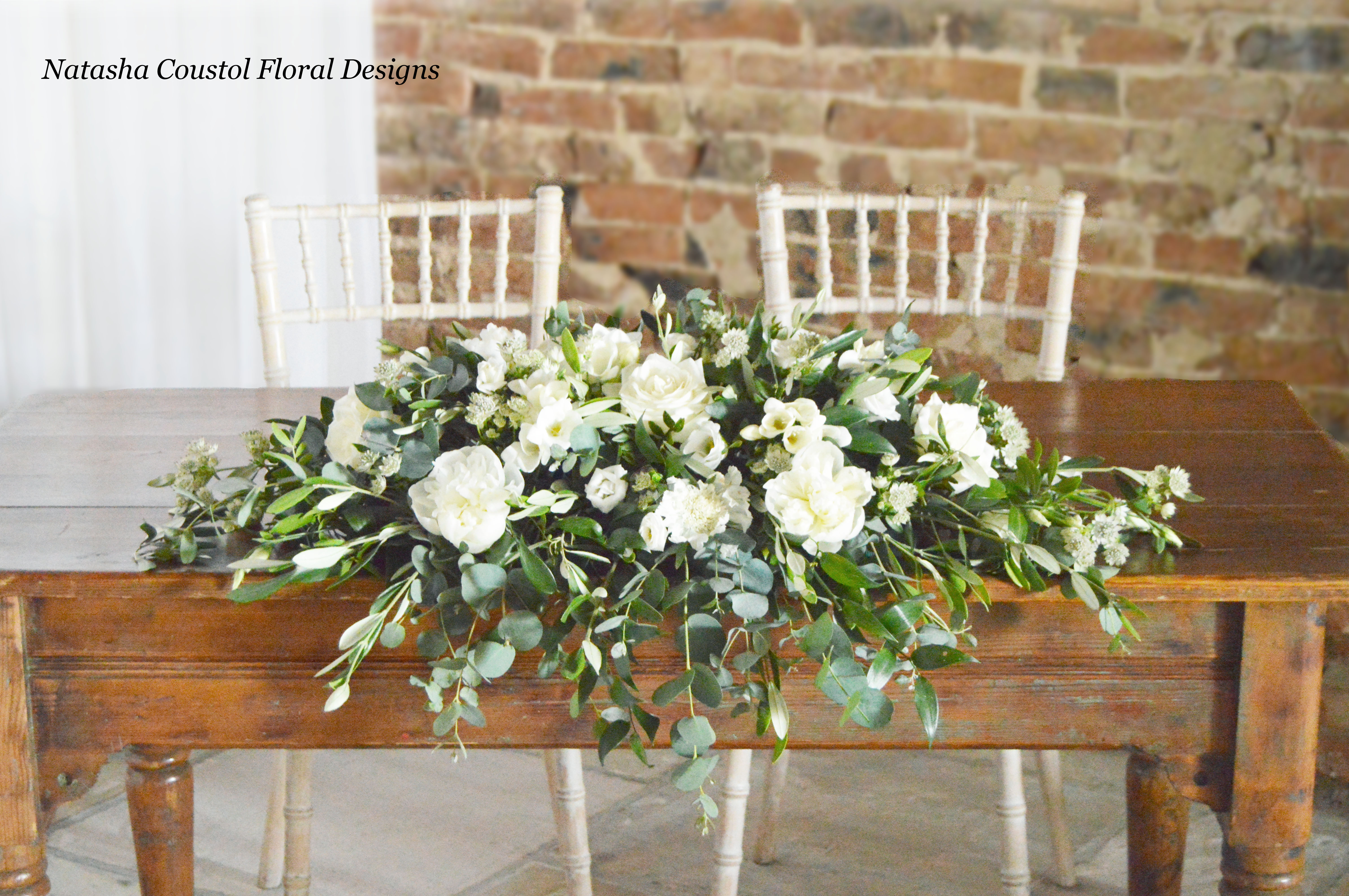 barnbyfield-barns-ceremony-flowers-white-and-green-wedding-copy-2 Grid No Space 5 Columns